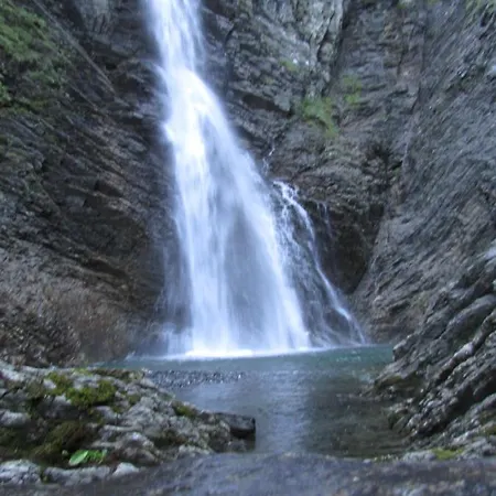 Haus Mittagspitze Πανσιόν Mellau
